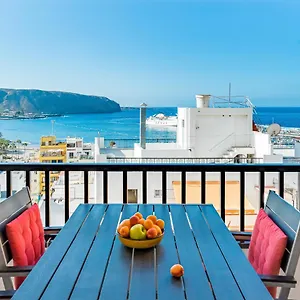 Apartment Cosy With Sea View En El Centro Cristianos, Arona (Tenerife)